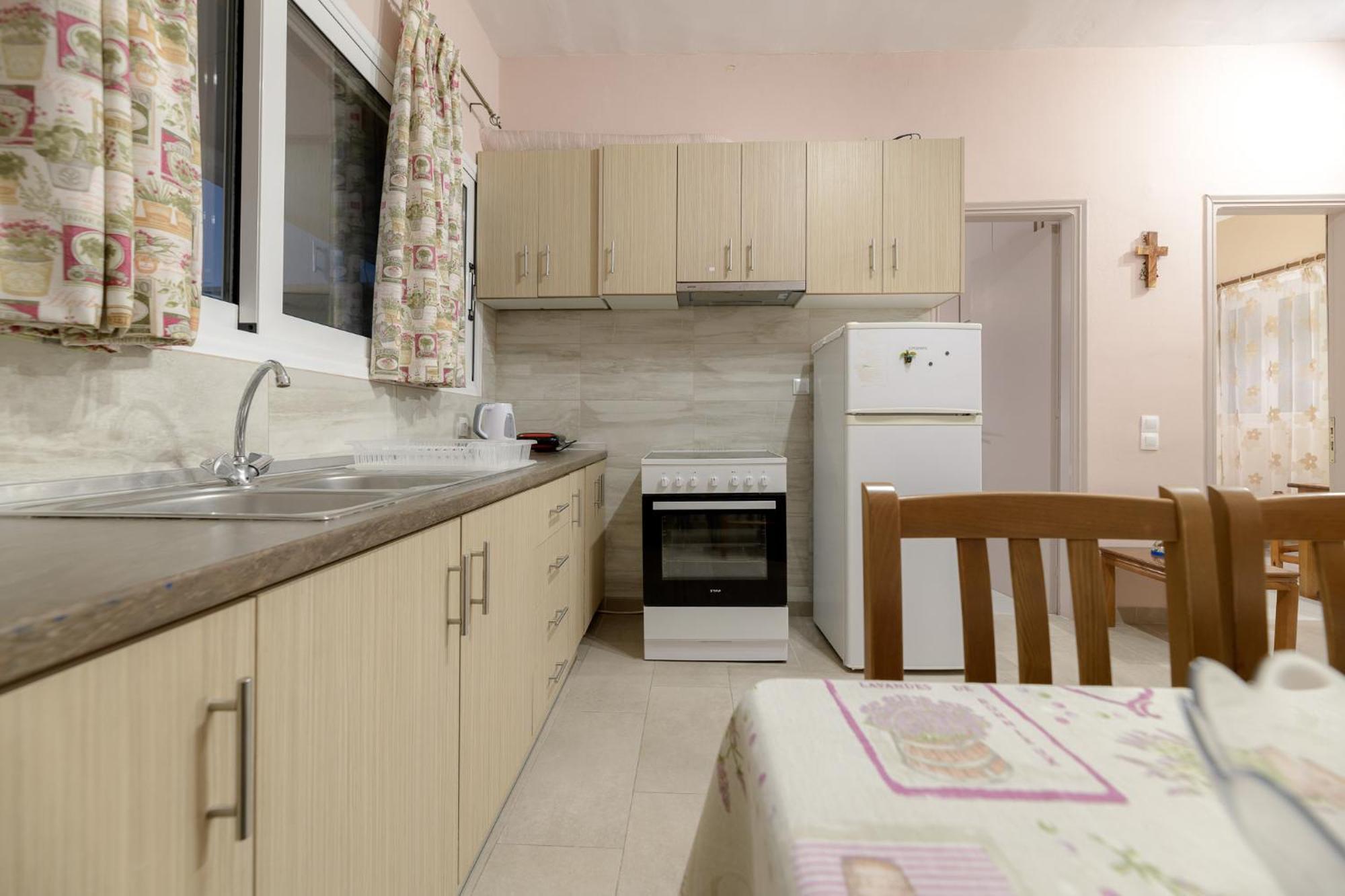 Anthi Studios & Apartments อาลีเกส ภายนอก รูปภาพ