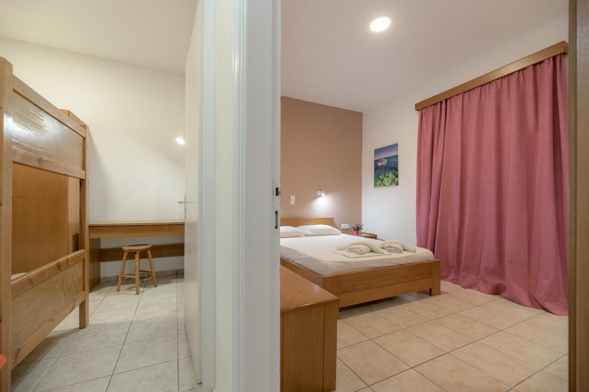 Anthi Studios & Apartments อาลีเกส ภายนอก รูปภาพ