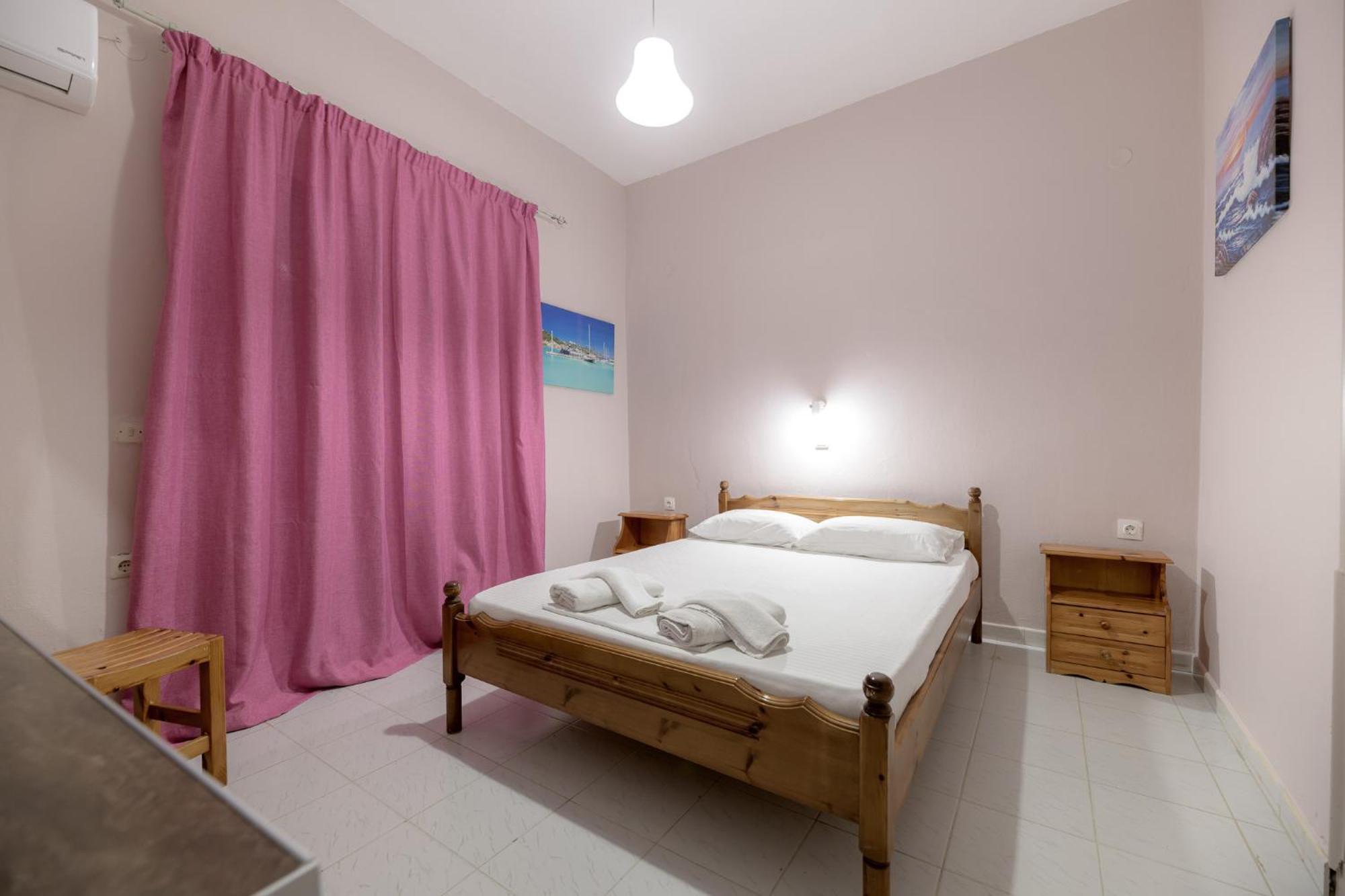 Anthi Studios & Apartments อาลีเกส ภายนอก รูปภาพ
