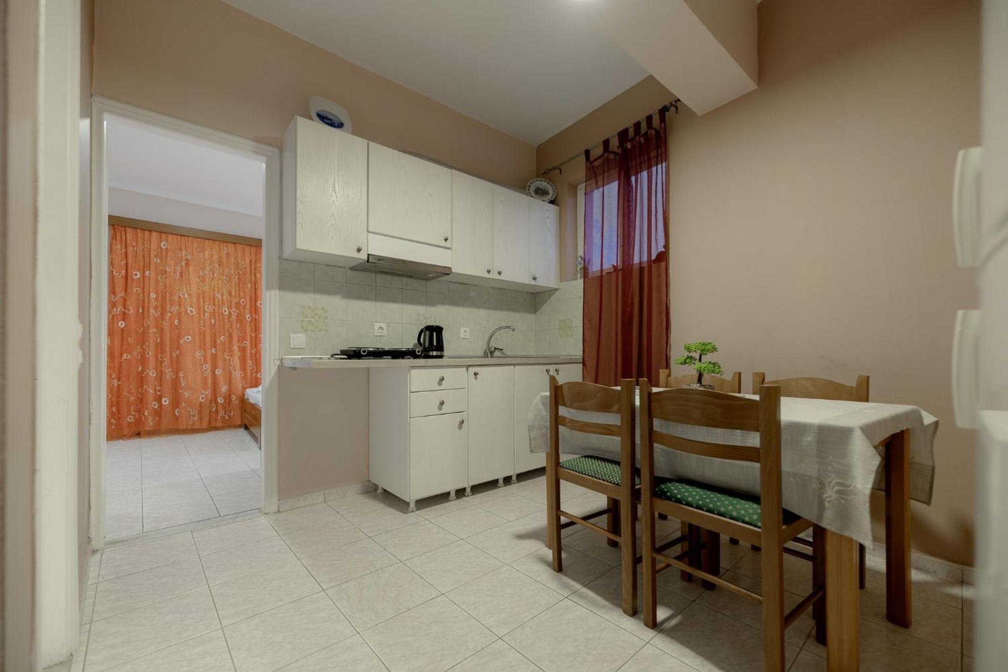 Anthi Studios & Apartments อาลีเกส ภายนอก รูปภาพ