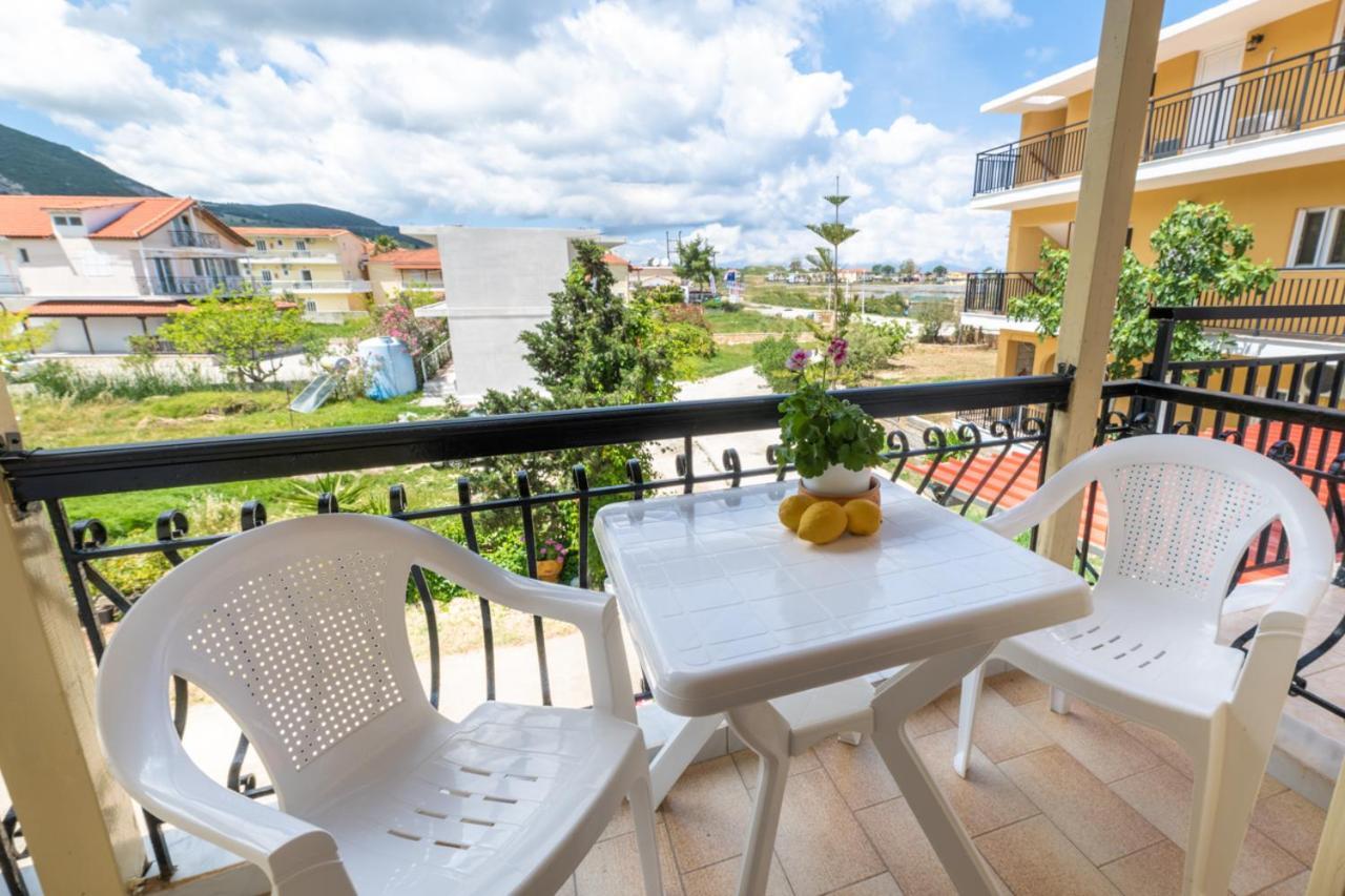 Anthi Studios & Apartments อาลีเกส ภายนอก รูปภาพ